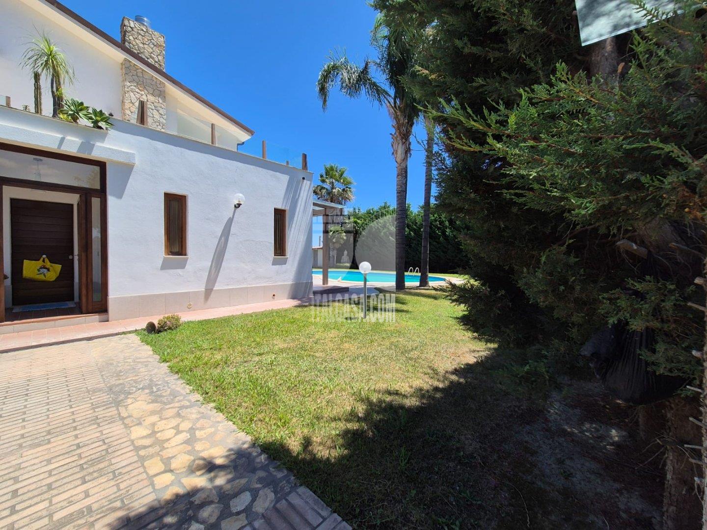 Villa Unifamiliare in vendita a Crotone