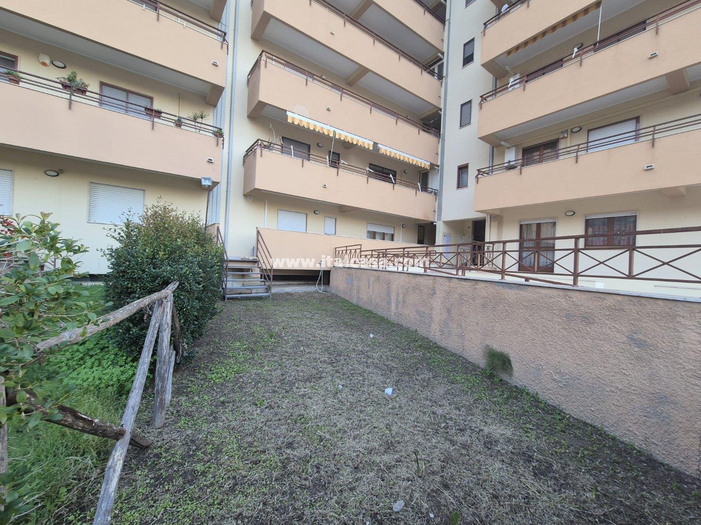 Appartamento in vendita a Crotone