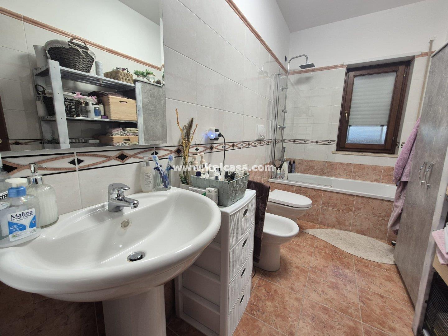 Appartamento in vendita a Crotone