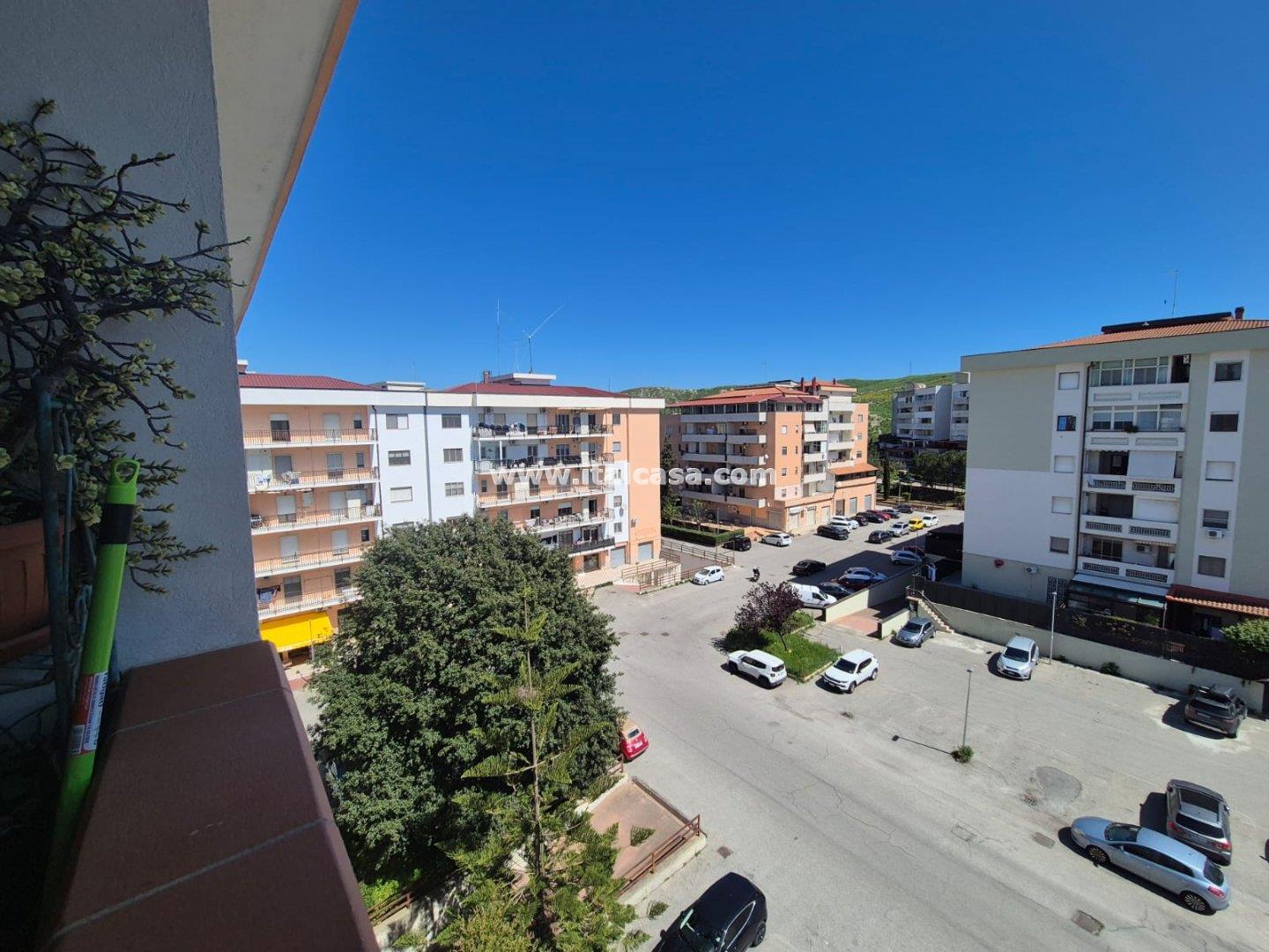 Appartamento in vendita a Crotone