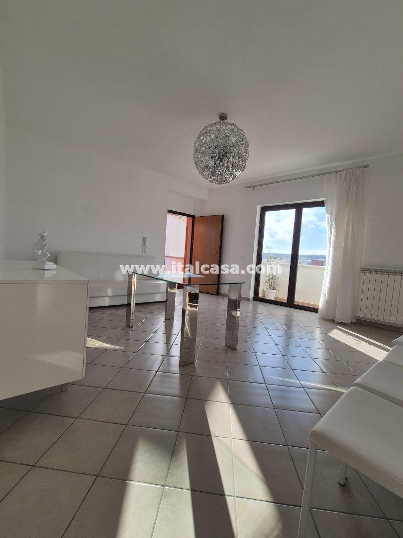 Appartamento in vendita a Crotone