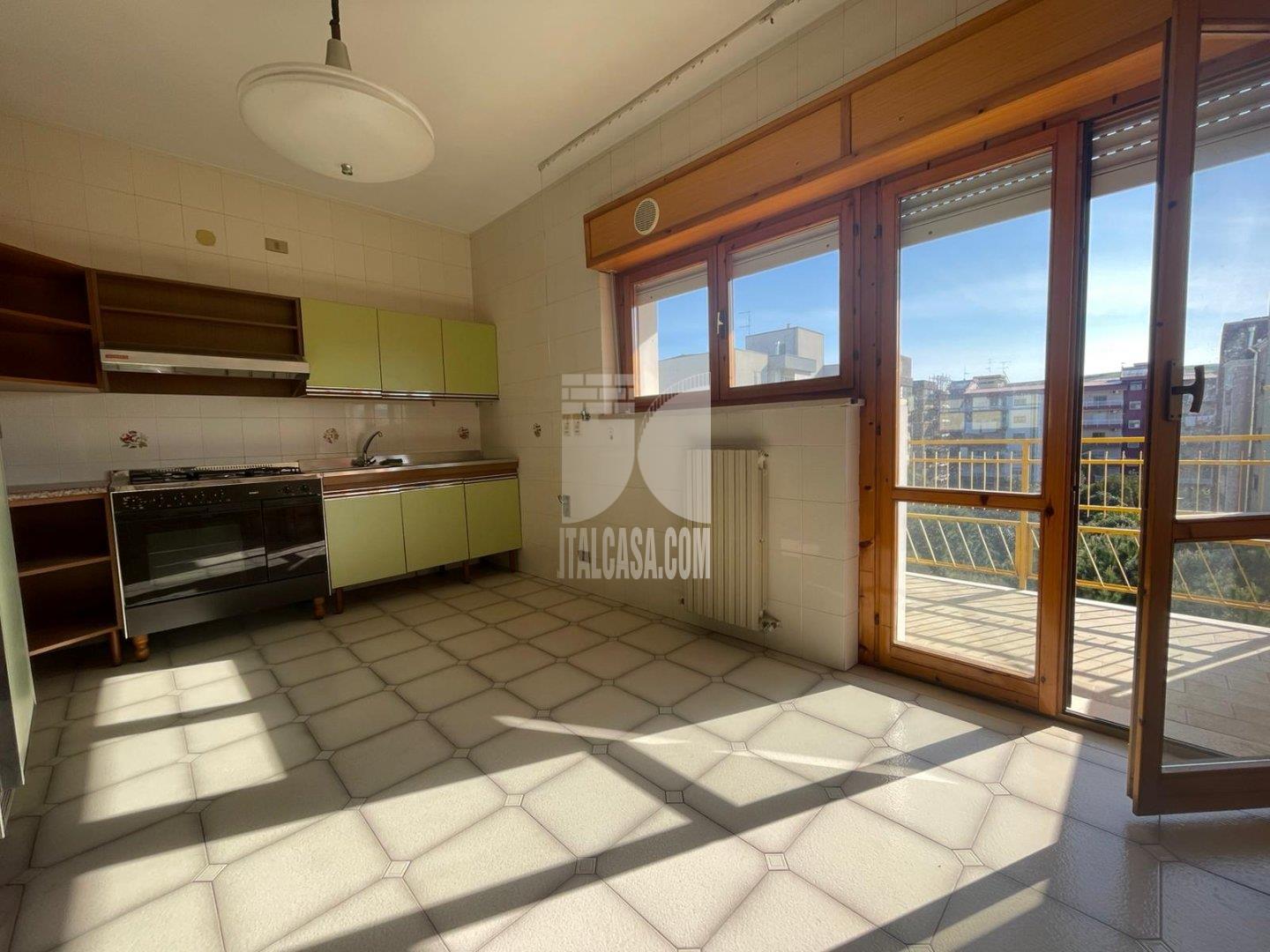 Appartamento in vendita a Crotone