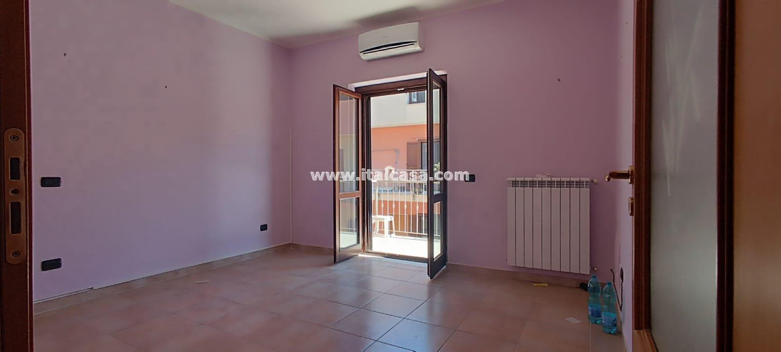 Villa a schiera in affitto a Crotone