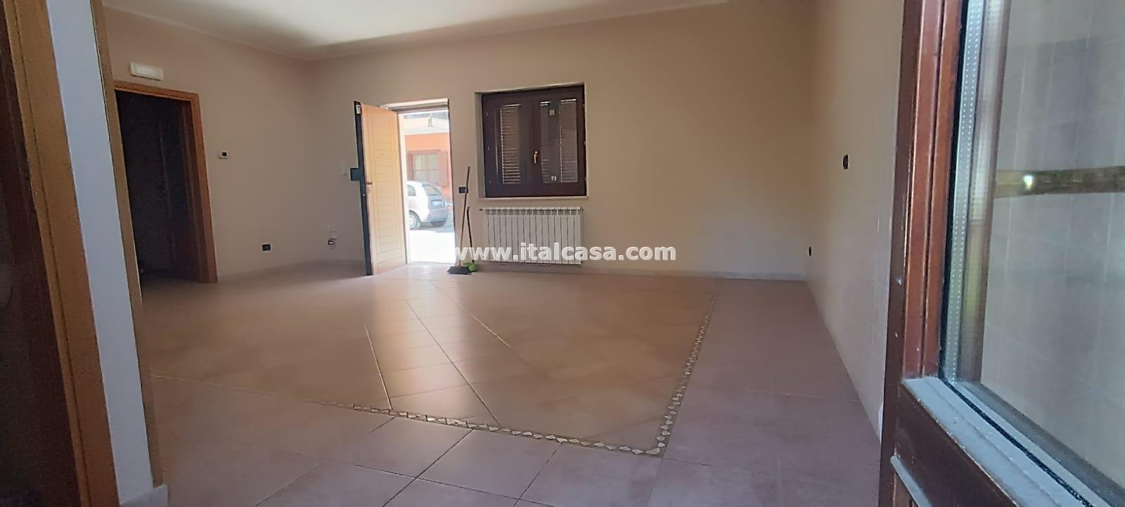 Villa a schiera in affitto a Crotone