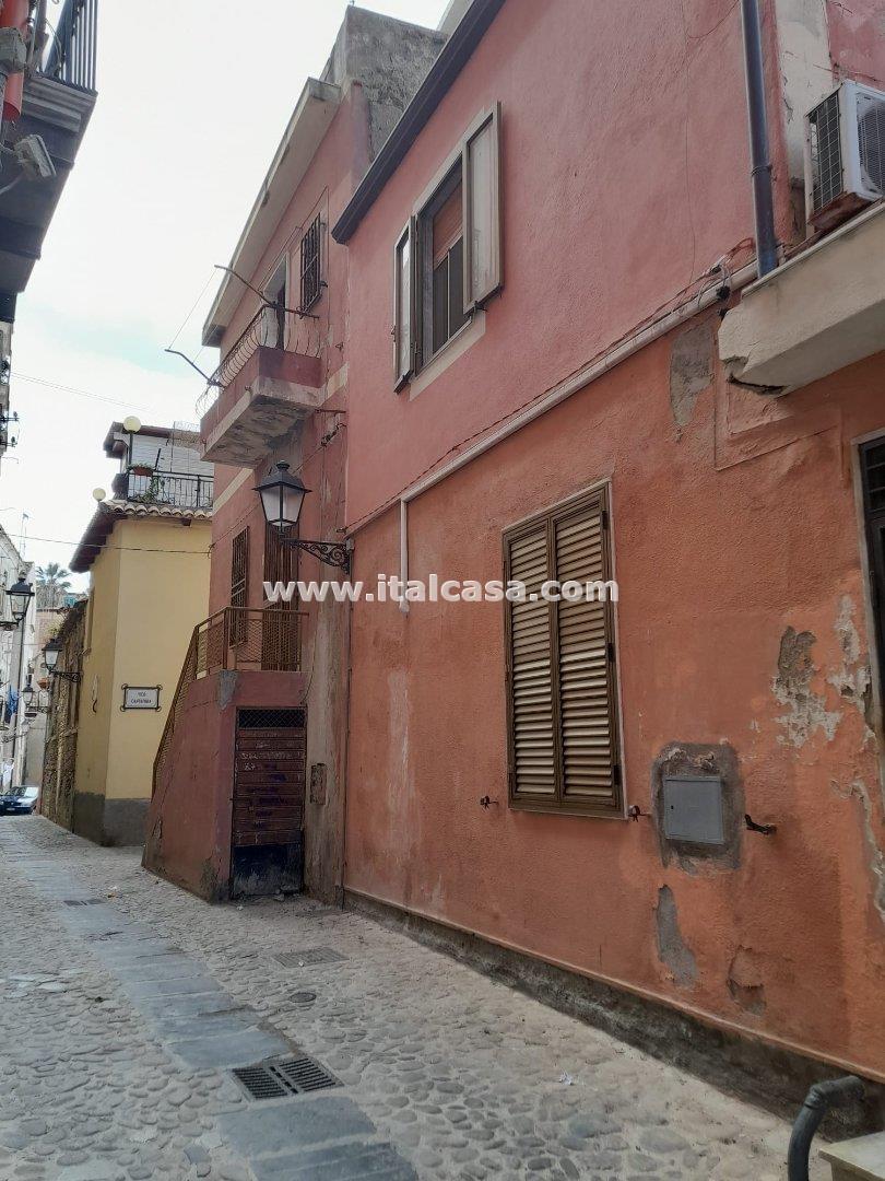 Casa Unifamiliare in vendita a Crotone