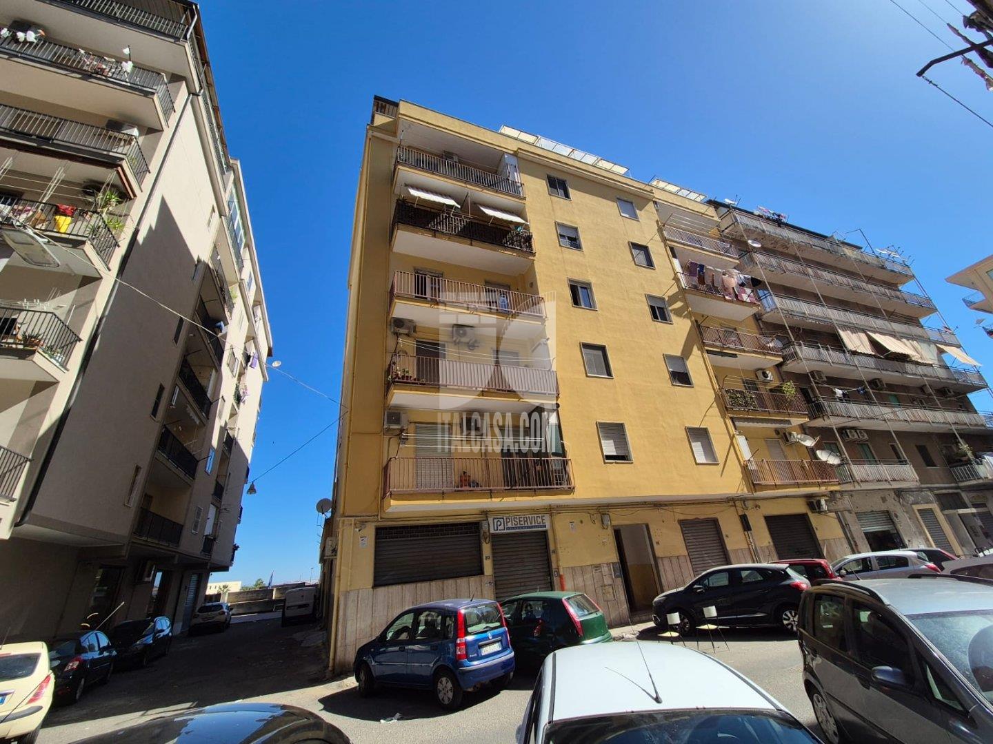 Appartamento in vendita a Crotone