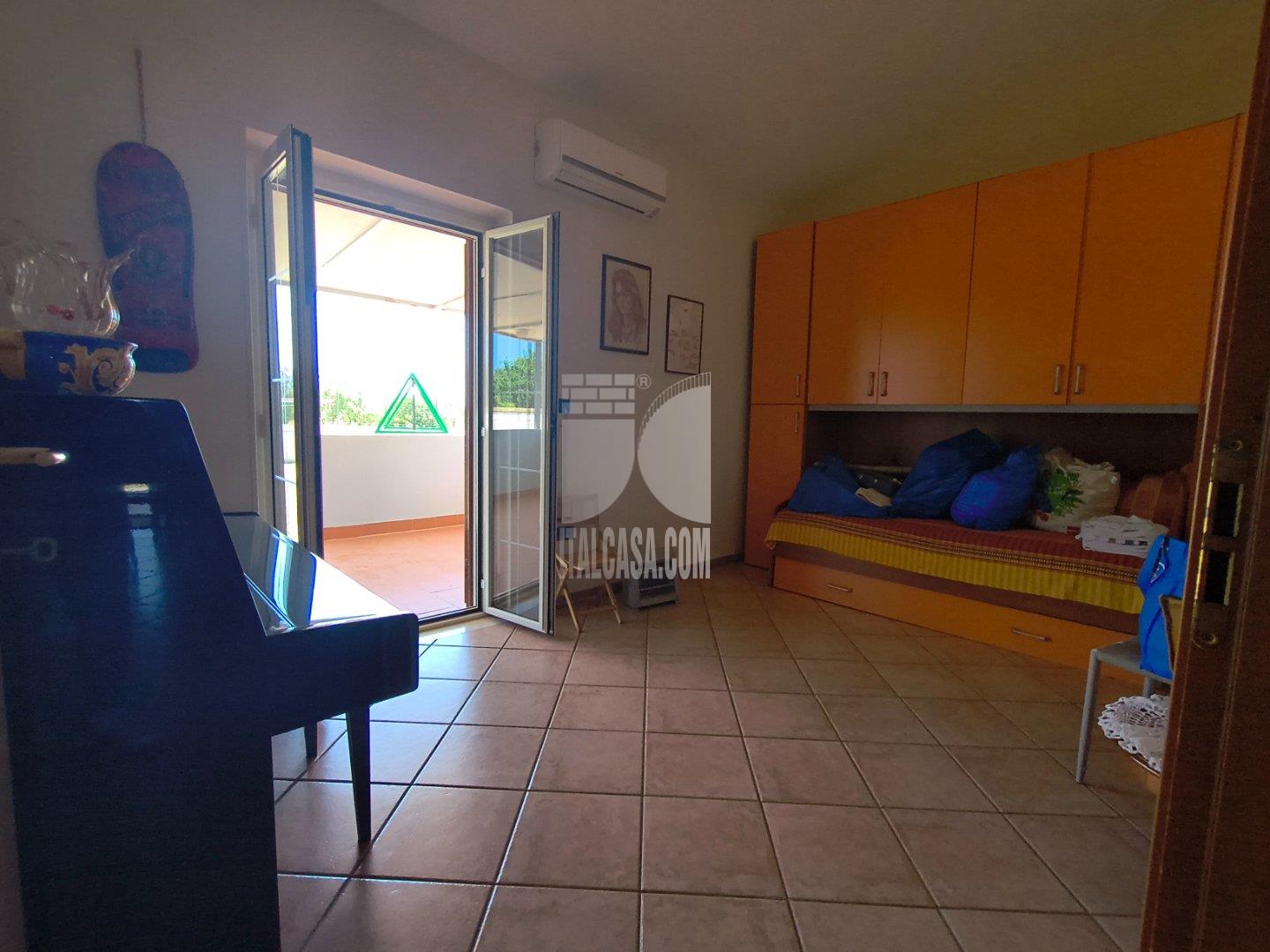 Villa Unifamiliare in vendita a Crotone