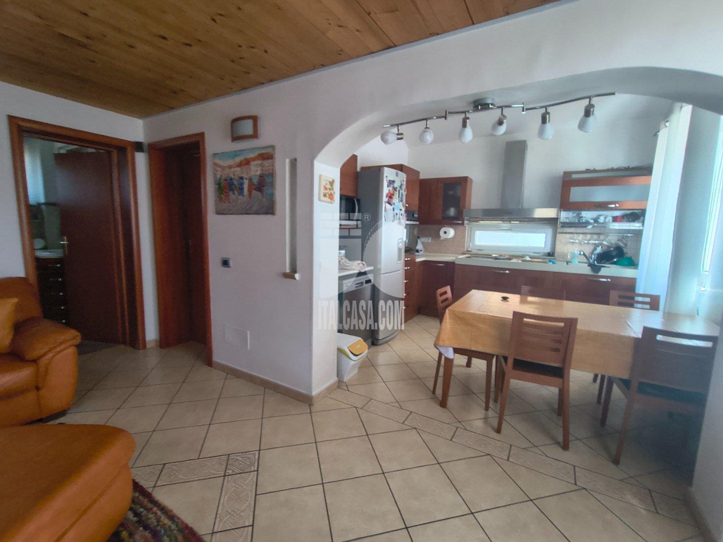 Villa Unifamiliare in affitto a Crotone