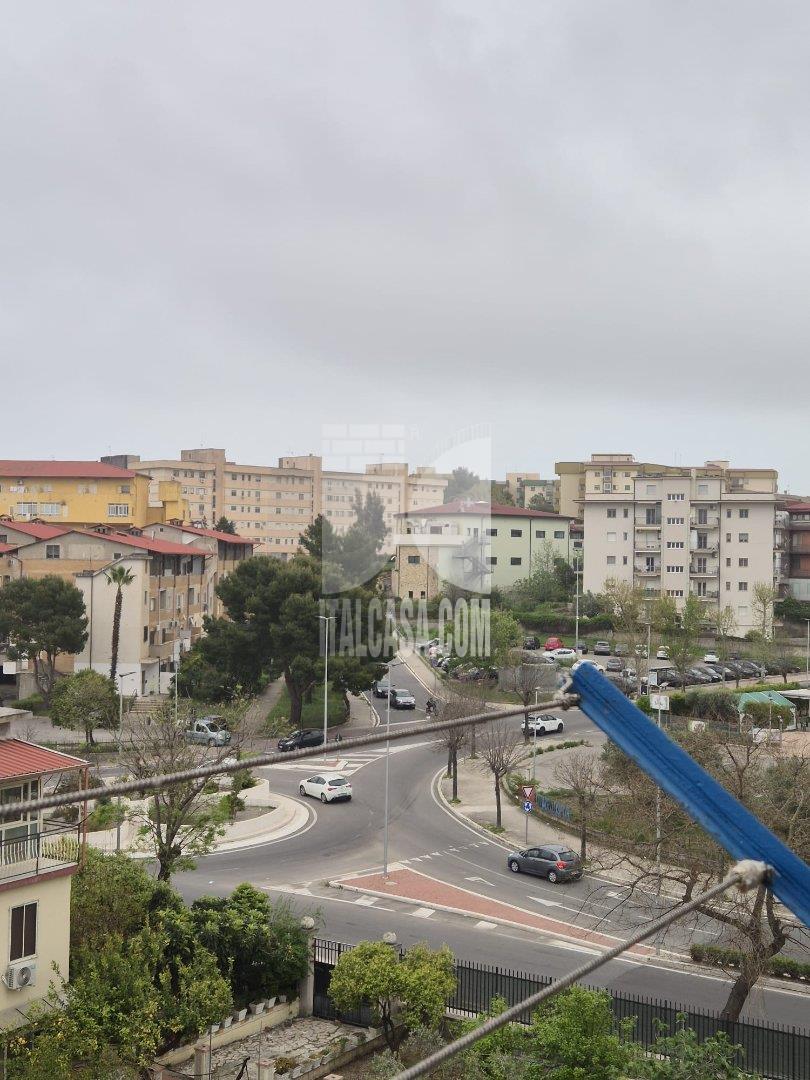 Appartamento in vendita a Crotone