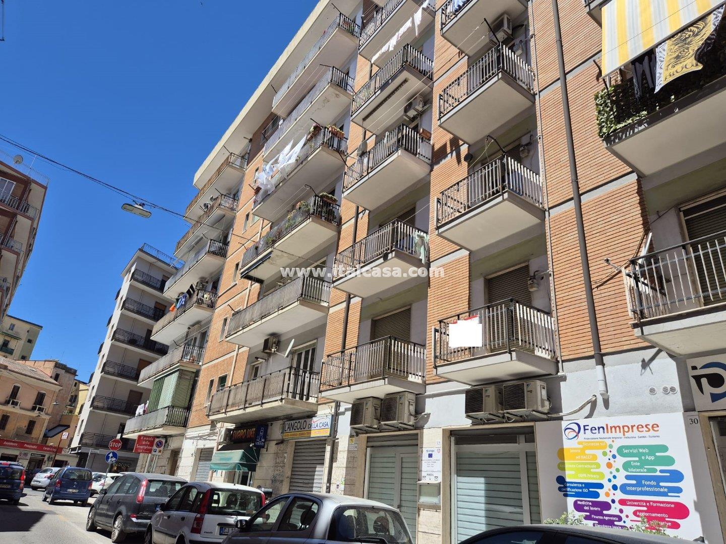 Appartamento in vendita a Crotone