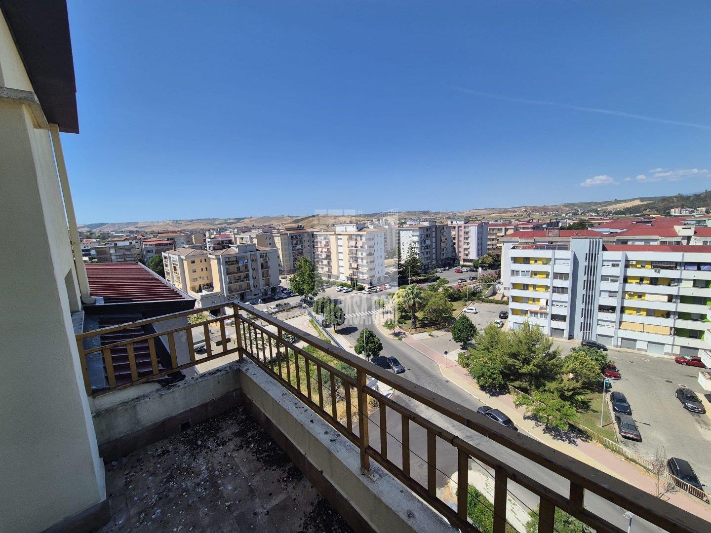 Appartamento in affitto a Crotone