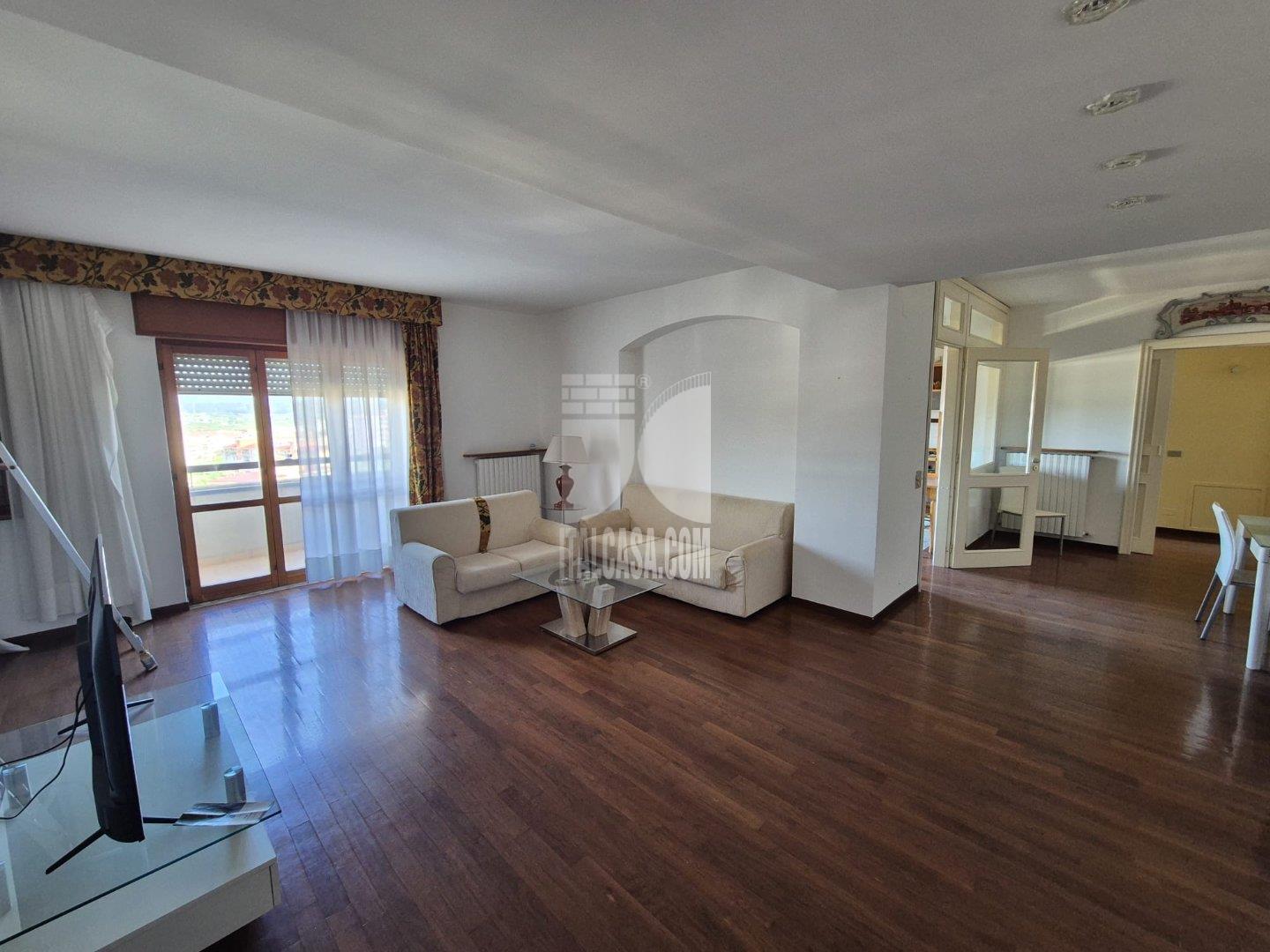 Appartamento in affitto a Crotone