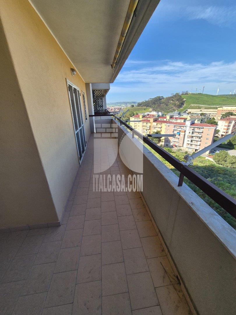 Appartamento in affitto a Crotone