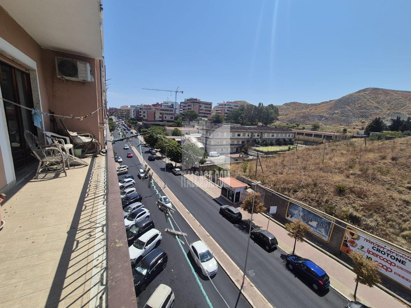 Appartamento in vendita a Crotone