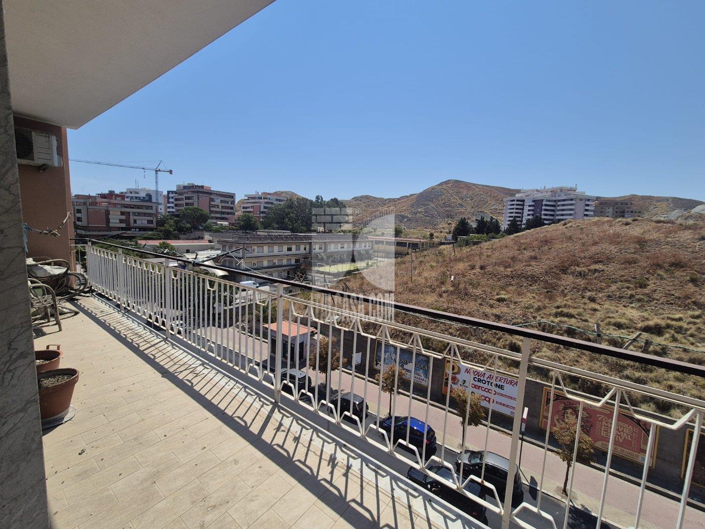 Appartamento in vendita a Crotone