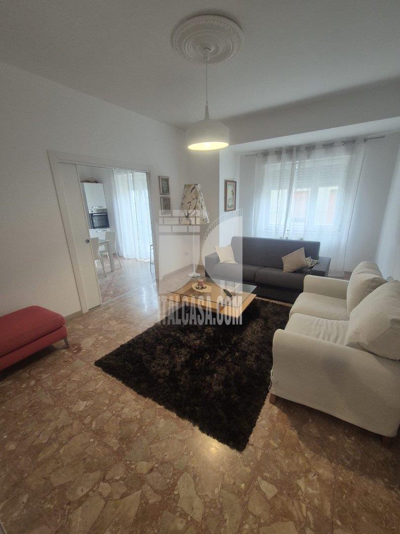 Appartamento in affitto a Crotone