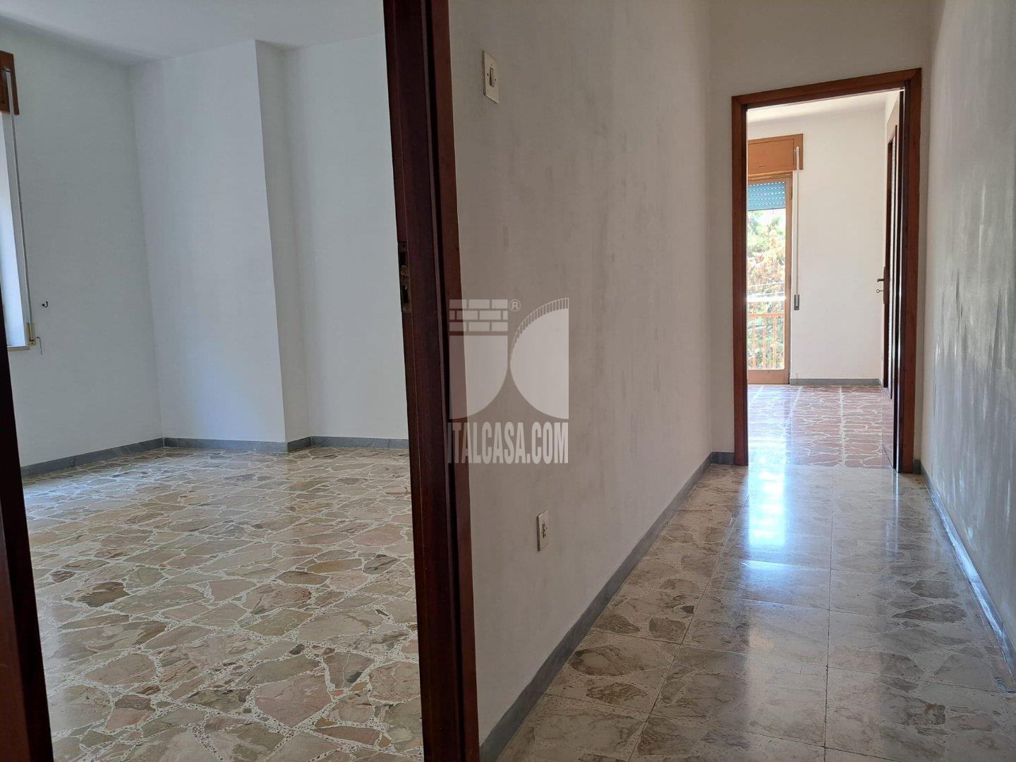 Appartamento in vendita a Crotone