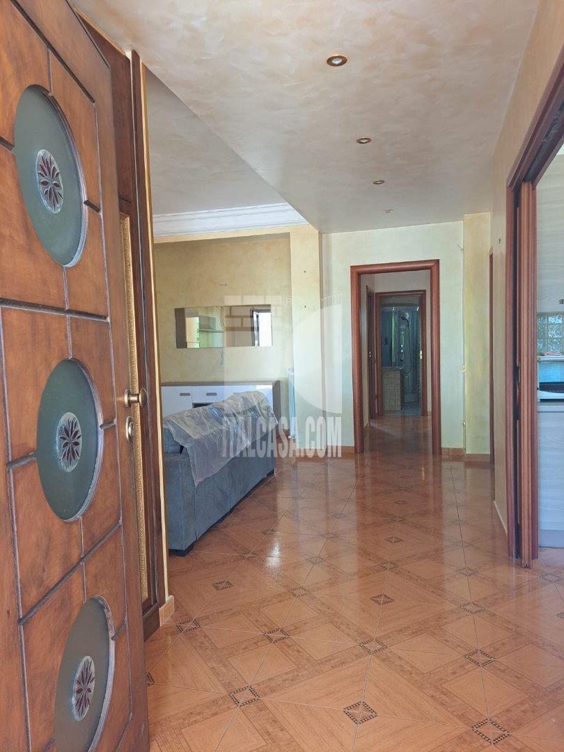 Villa Bifamiliare in vendita a Crotone