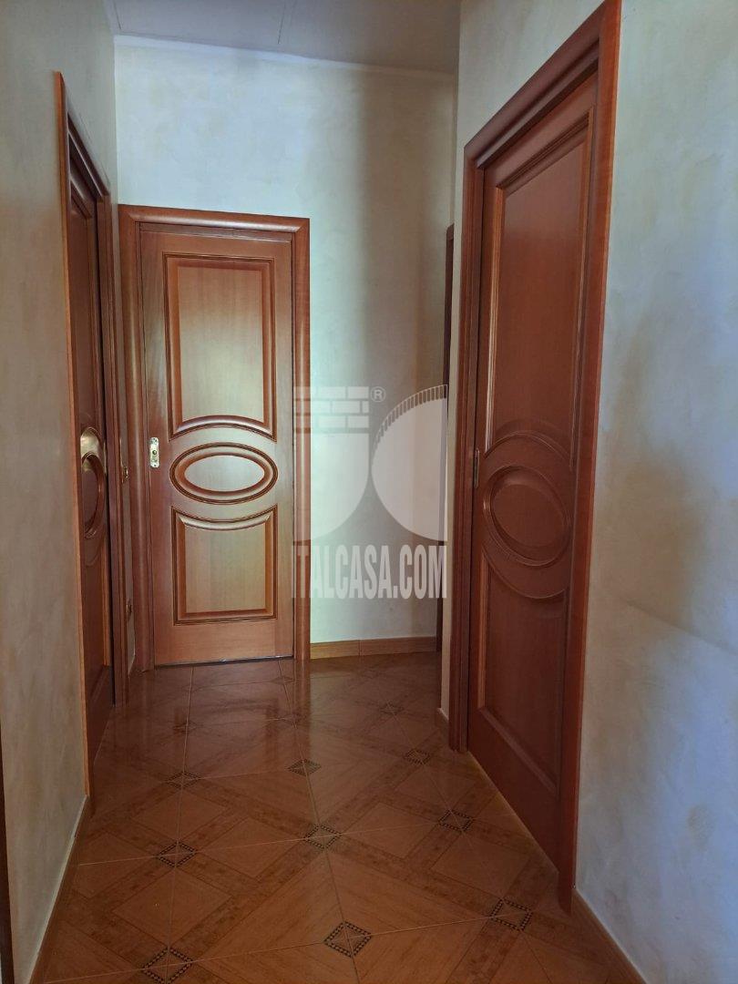 Villa Bifamiliare in vendita a Crotone