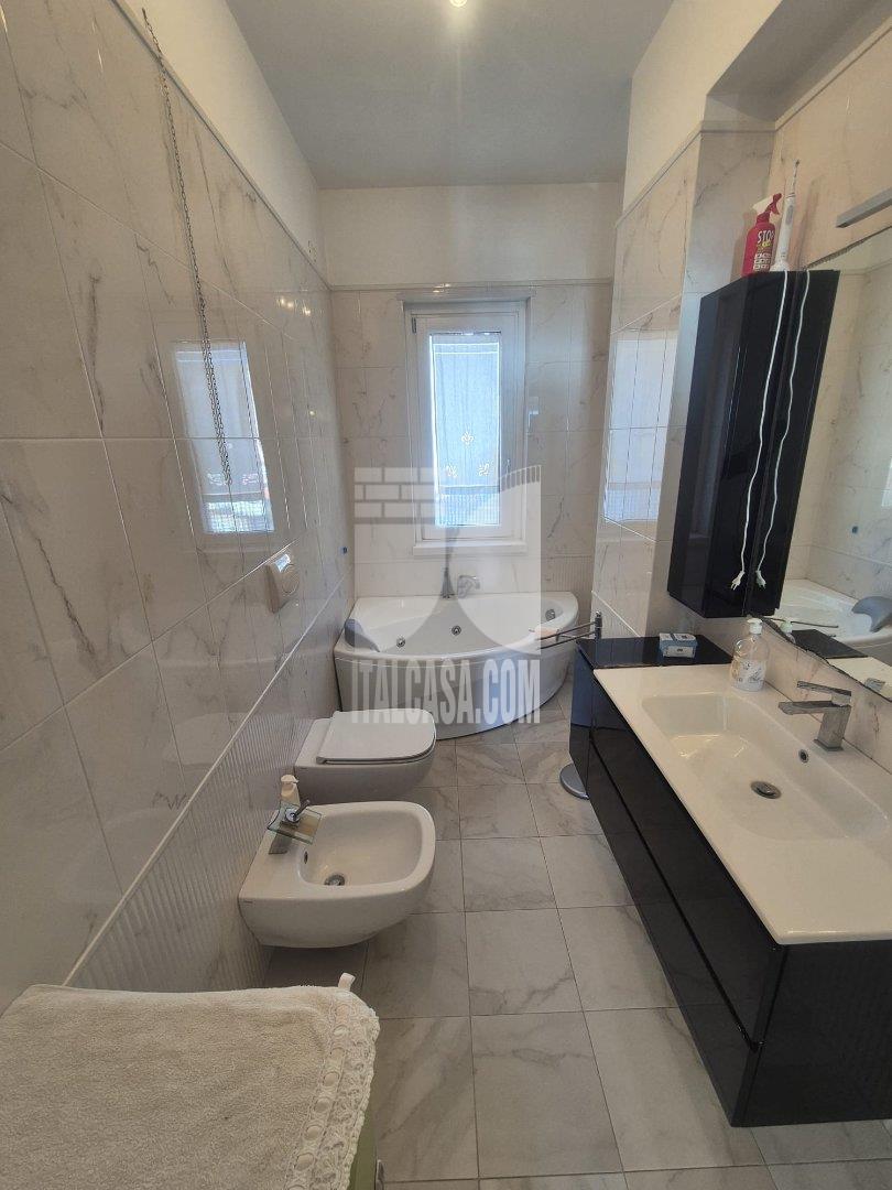 Appartamento in affitto a Crotone