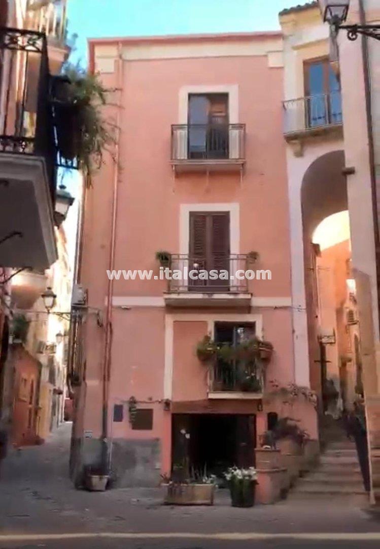 Appartamento in vendita a Crotone
