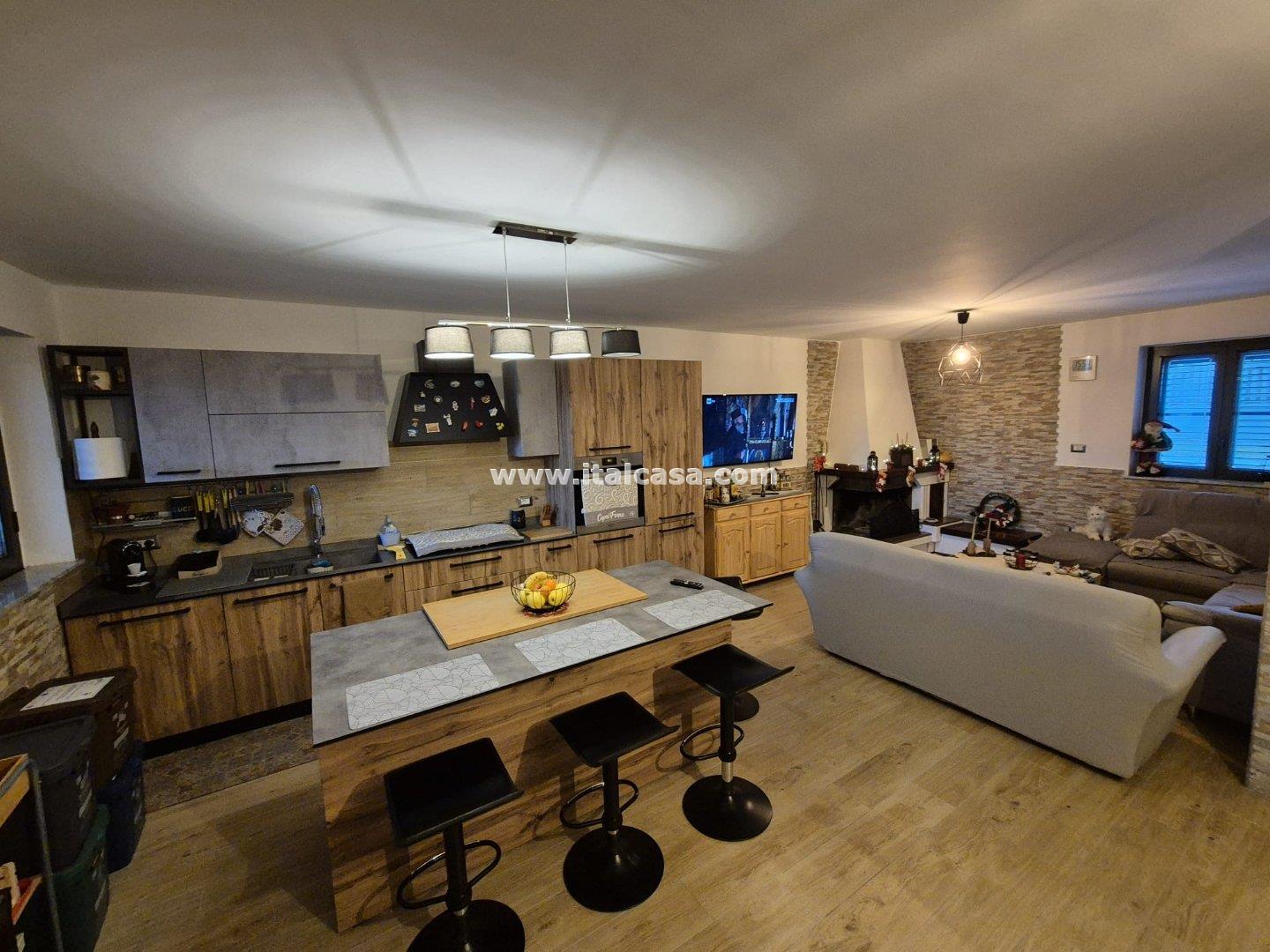 Villa Unifamiliare in vendita a Crotone