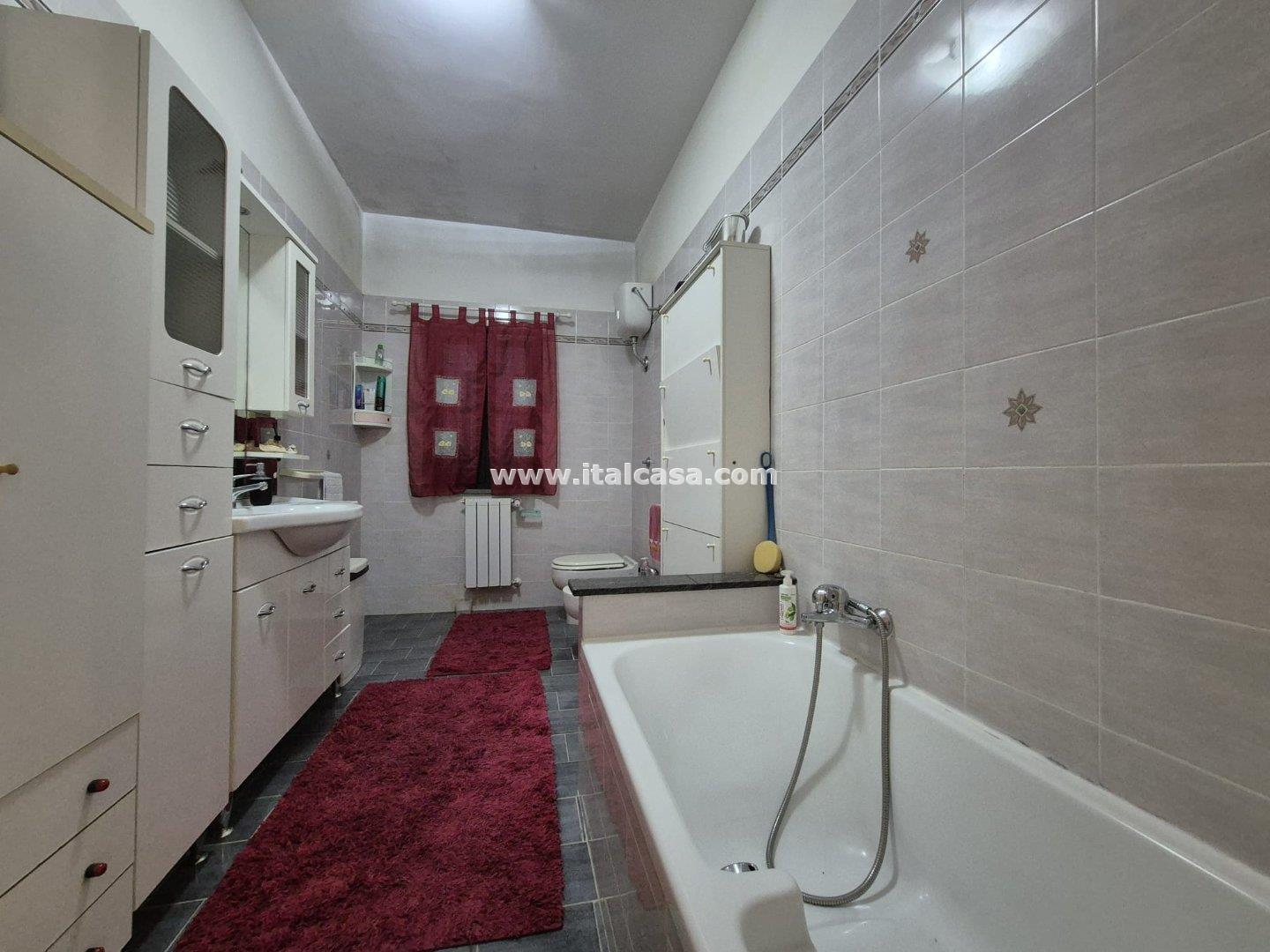 Villa Unifamiliare in vendita a Crotone