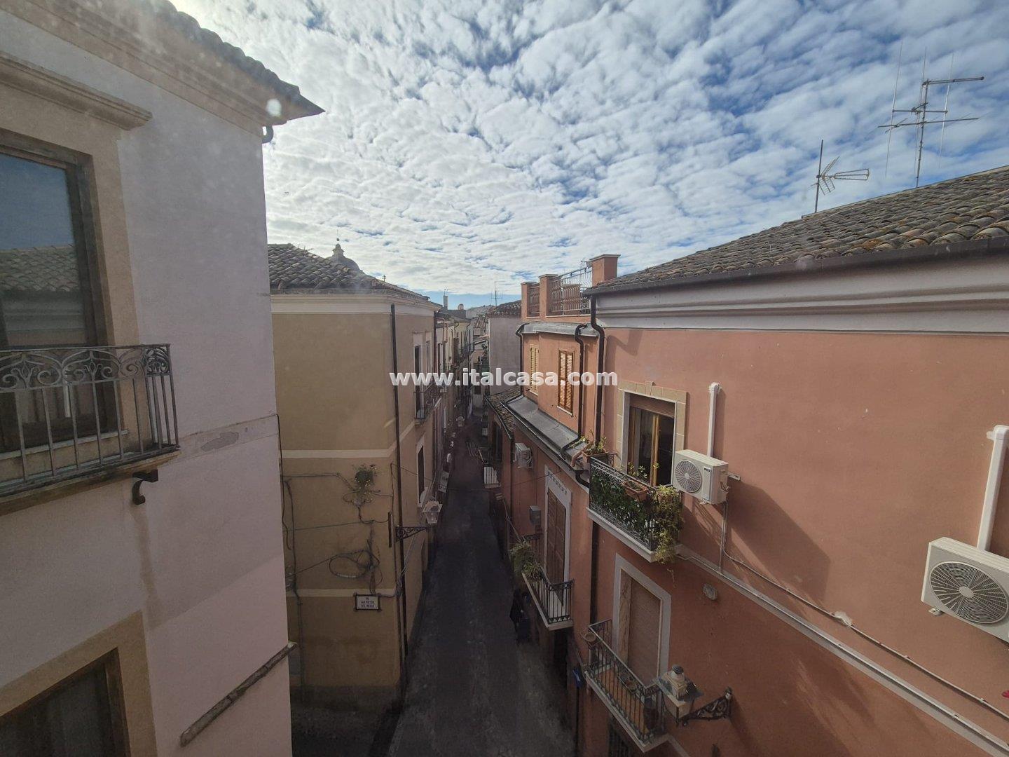 Appartamento in vendita a Crotone