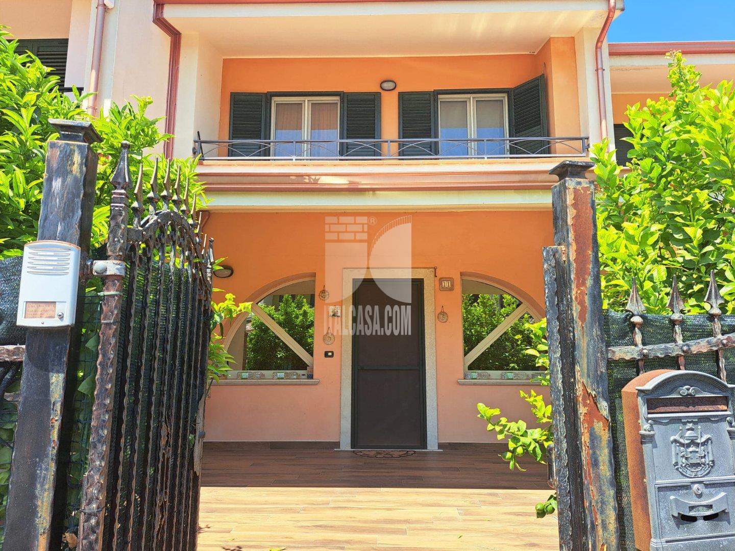 Villa a schiera in vendita a Crotone