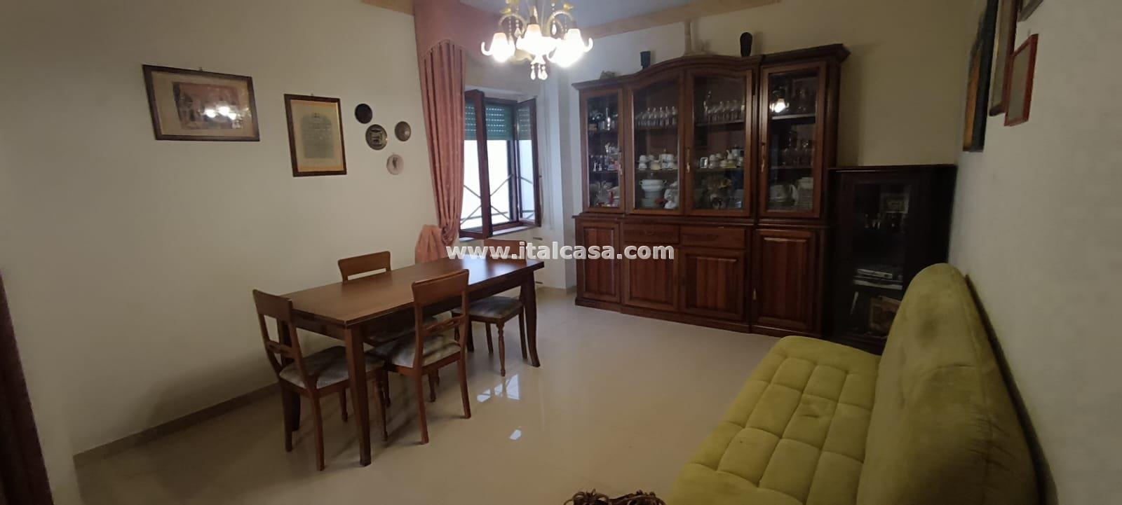 Appartamento in vendita a Crotone