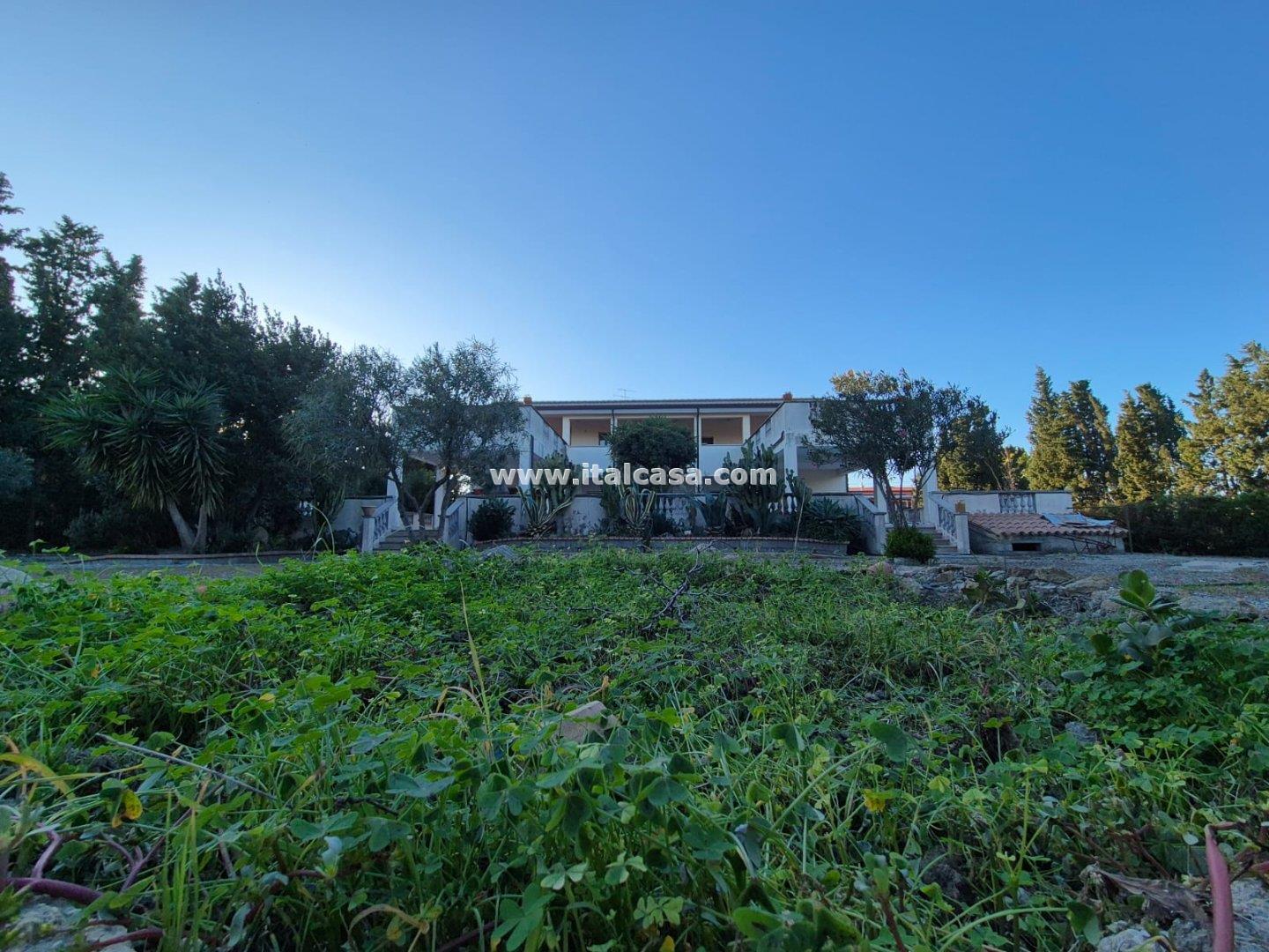 Villa Unifamiliare in vendita a Crotone