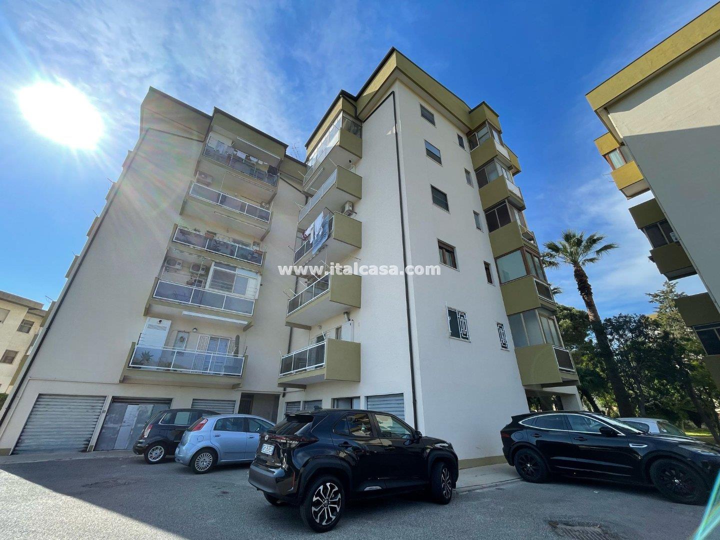 Appartamento in vendita a Crotone