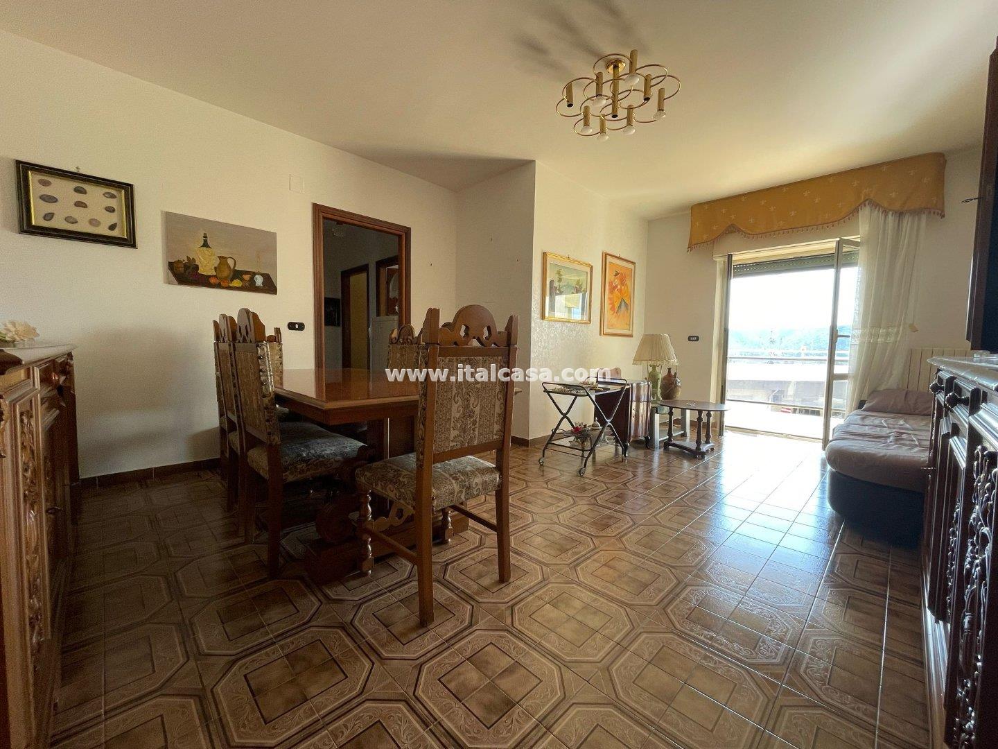 Appartamento in vendita a Crotone