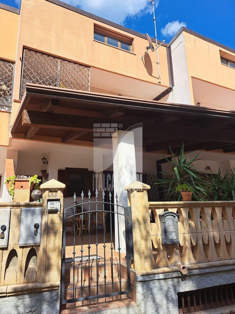 Villa a schiera in vendita a Crotone