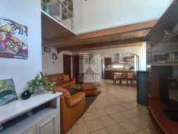 Villa Unifamiliare in affitto a Crotone