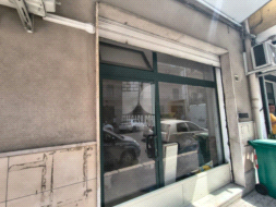 Deposito in vendita a Crotone