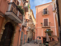 Bar / Ristorante in vendita a Crotone